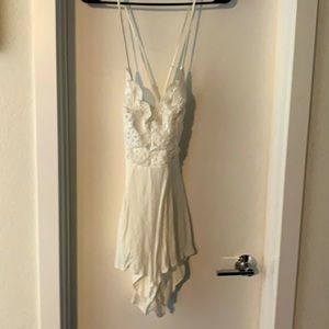 Lulu’s White Lace Romper